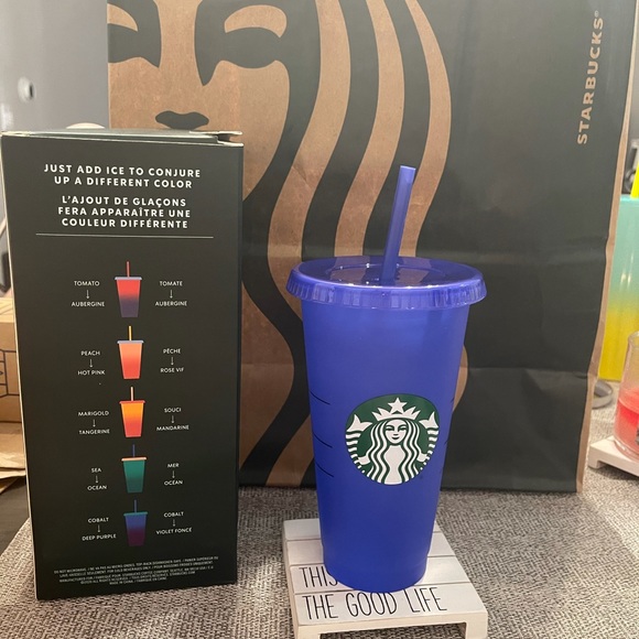 💙BRAND NEW COLOR CHANGING CUP💙